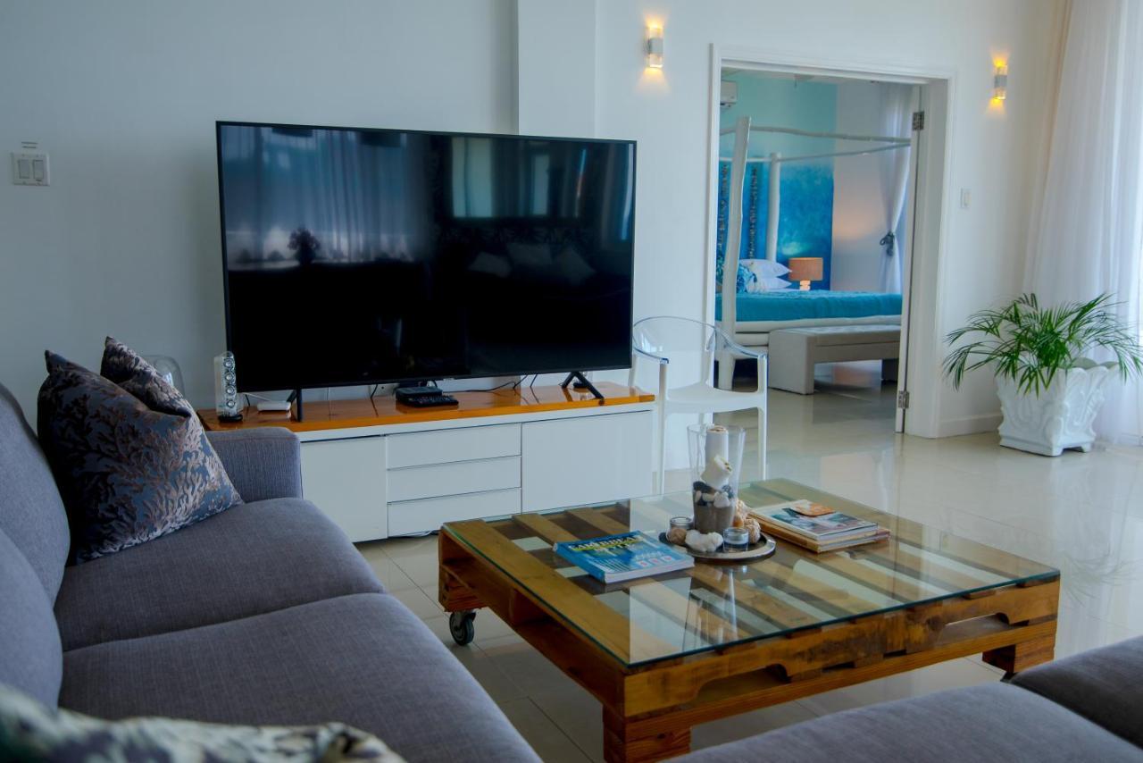 Ferienwohnung Ocho Rios Penthouse At Whispering Seas Exterior foto